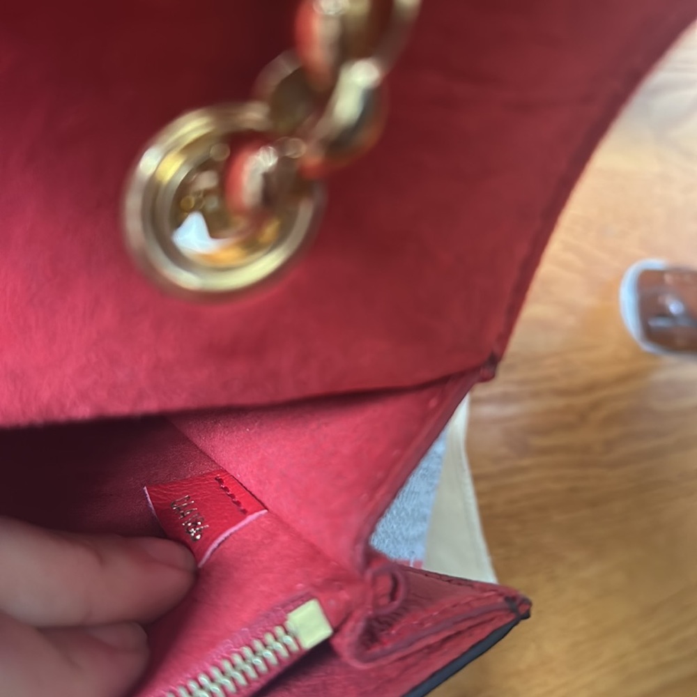 Louis Vuitton red Victorio handbag brand new excellent condition Authentic - Picture 6 of 7